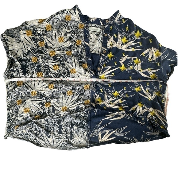 Urban Outfitters Marlow Spliced Boxy Shirt Short Sleeve Top Blouse M - Picture 11 of 15